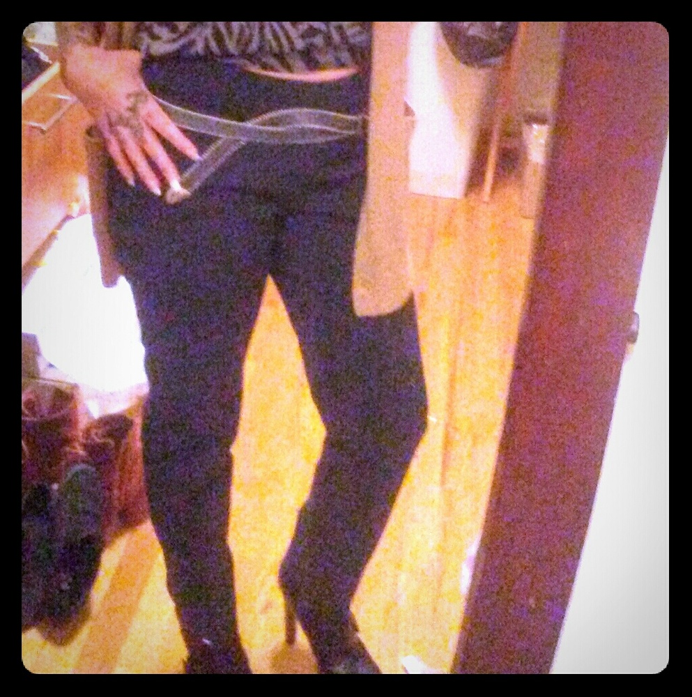 Never used Harve Benard skinny slacks